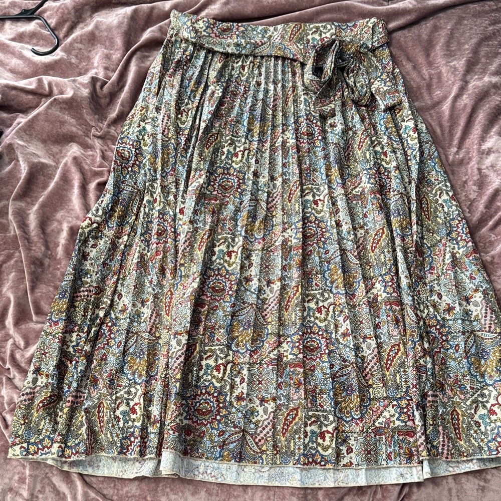 Elegant Multicolor Paisley A-Line Skirt